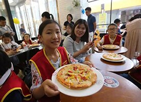 左邻优社西餐厅